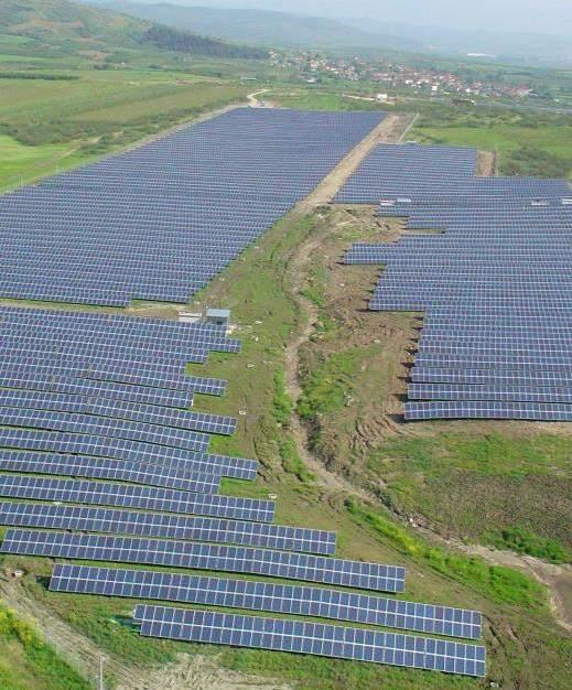 Ενέργεια / Ανανεώσιμες πηγές Αιολική ενέργεια Ηλιακή ενέργεια 100 MW 40 MW 140 MW Συνολική ισχύς σε
