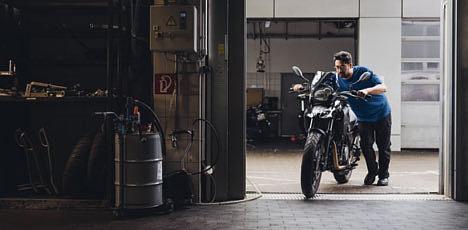 BMW MOTORRAD SERVICE.