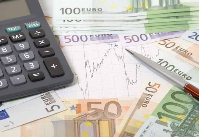 Σπουδές στην ειδικότητα Λογιστικών Ο απόφοιτος μπορεί: να διεκδικήσει με προοπτικές επιτυχίας θέση για περαιτέρω σπουδές σε Ανώτερα και Ανώτατα εκπαιδευτικά ιδρύματα της Κύπρου ή της Ελλάδας σε