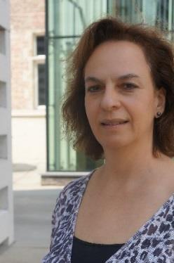 Ε, υπεύθυνη για τις δραστηριότητες της Διεύθυνσης στην εγχώρια και στις γειτονικές αγορές, καθώς και για τις διασυνοριακές συναλλαγές ηλεκτρικής ενέργειας στην περιοχή της Νοτιοανατολικής Ευρώπης.