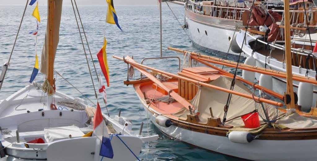Περισκόπιο Περισκόπιο Φωτογραφία αρχείου Ελληνικού Σύνδεσμου Παραδοσιακών Σκαφών Καταστροφή παραδοσιακών ξύλινων σκαριών Περισσότερα από 12.