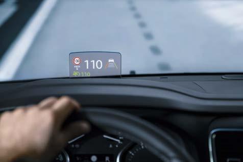 ΣΥΣΤΗΜΑ HEAD-UP DISPLAY 1 Το σύστημα Head-up Display είναι μοναδικό στην κατηγορία, προβάλλοντας στο οπτικό