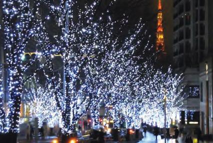 fuses sound, light, video, and living creatures. (The dolphin show with a different daytime and nighttime routine is very popular.) Keyakizaka Street is the main street in Roppongi Hills.