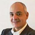 M από το London School of Economics & Political Science, με εξειδίκευση στο τραπεζικό και το χρηματοοικονομικό δίκαιο. Πριν από την ένταξή της στην Black Sea Trade and Development Bank, η Δρ.