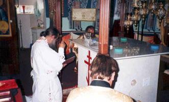 10.2003 ἐκ. ἡμ., ἔγινε καὶ ἡ τελετὴ τῶν ἱερῶν Εγκαινίων τοῦ ἐπίσης ὡραίου νεοδμήτου Ναοῦ τοῦ Αγίου Σεραφεὶμ τοῦ Σαρώφ, τῆς ἑλληνικῆς Ενορίας μας στὸ Γιοχάννεσμπουργκ. Ο Θεοφιλέστατος κ.
