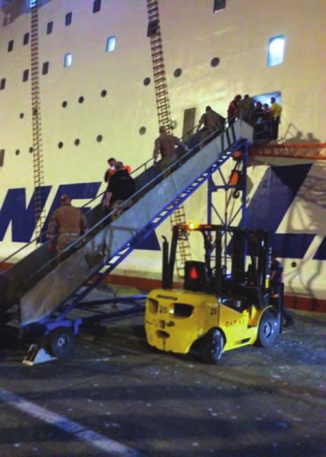 Στο πλαίσιο αποτελεσματικής αντιμετώπισης του περιστατικού διατέθηκε επίσης χερσαίος χώρος για την εκκένωση του πλοίου από τα κατεστραμμένα οχήματα και φορτία, ο οποίος καθαρίσθηκε και αποκαταστάθηκε