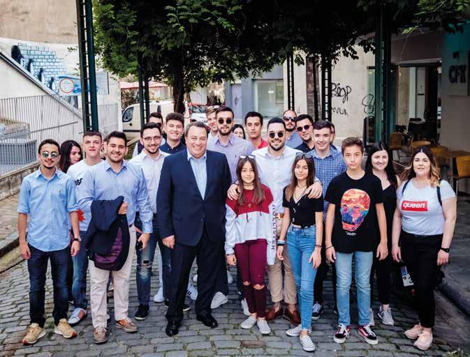 Κανείς δεν θα έρθει να μας σώσει Ο τόπος μας είναι δική μας υπόθεση. Ευριπίδης Στ. Στυλιανίδης Εκλογικό Γραφείο Κομοτηνής: Πλατεία Ειρήνης 12, 1ος όροφος Τηλέφωνο: 25310 21102 @Evripidis.